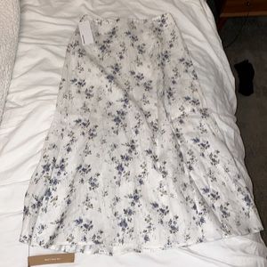 NWT 😍 REFORMATION LAURIE SKIRT